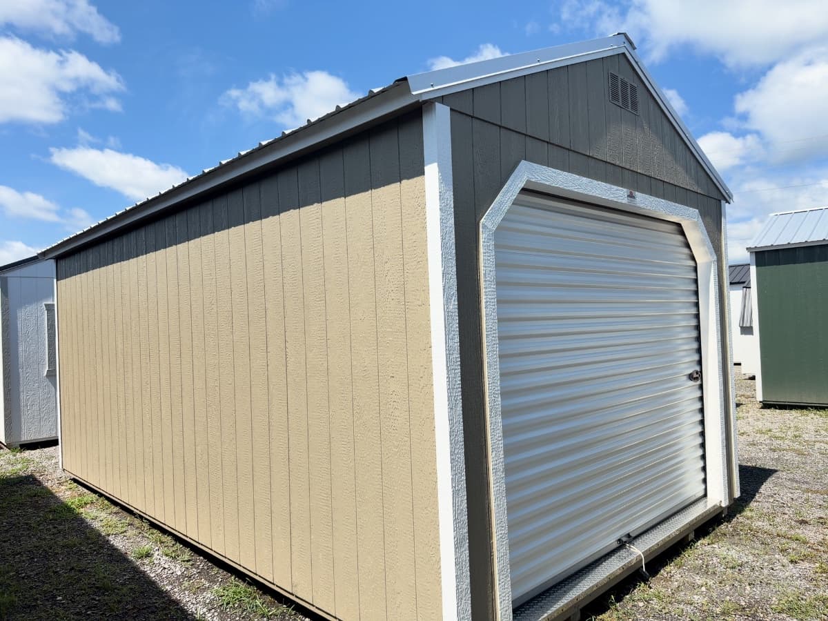12x20 Garage — photo 2