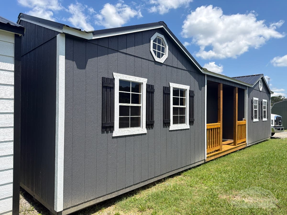 12x40 Backyard Outfitters — photo 1
