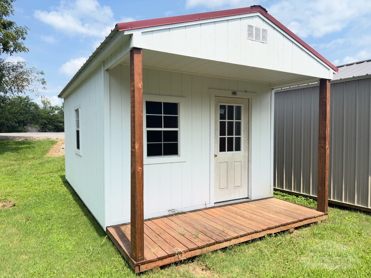 12x20 Painted Cabin / Playhouse